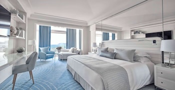 Junior Suite, Sea View | Hypo-allergenic bedding, minibar, in-room safe, individually decorated