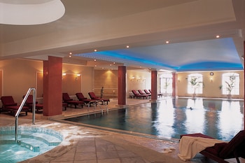 Indoor pool, 2 outdoor pools, sun loungers