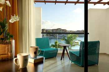 Junior Suite Marina View + EXCLUSIVE Cap Cana Benefits | Premium bedding, memory foam beds, minibar, in-room safe