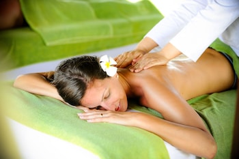 Couples treatment rooms, Turkish bath, body treatments, hydrotherapy