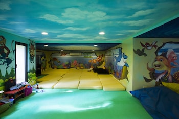 Children's play area - indoor