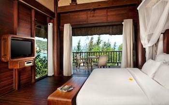 Hill Rock Pool villa | View from room