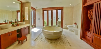 Villa, 4 Bedrooms, Private Pool, Beachfront | Bathroom | Separate tub and shower, deep soaking tub, free toiletries, hair dryer