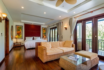 Secret Garden Villa, Private Pool | Living area | Flat-screen TV, fireplace, table tennis