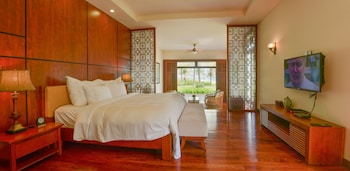 Villa, 4 Bedrooms, Private Pool, Beachfront | 1 bedroom, premium bedding, minibar, in-room safe